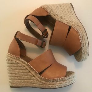 Sannibel Platform Wedge Sandal